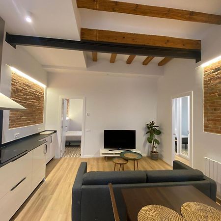 Poble Sec Charming Apartment Барселона Экстерьер фото