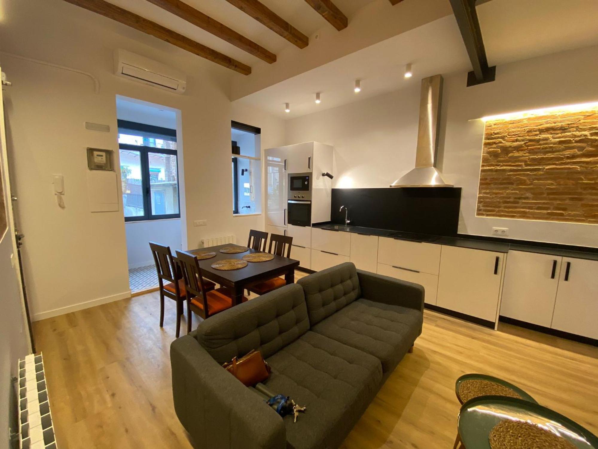 Poble Sec Charming Apartment Барселона Экстерьер фото