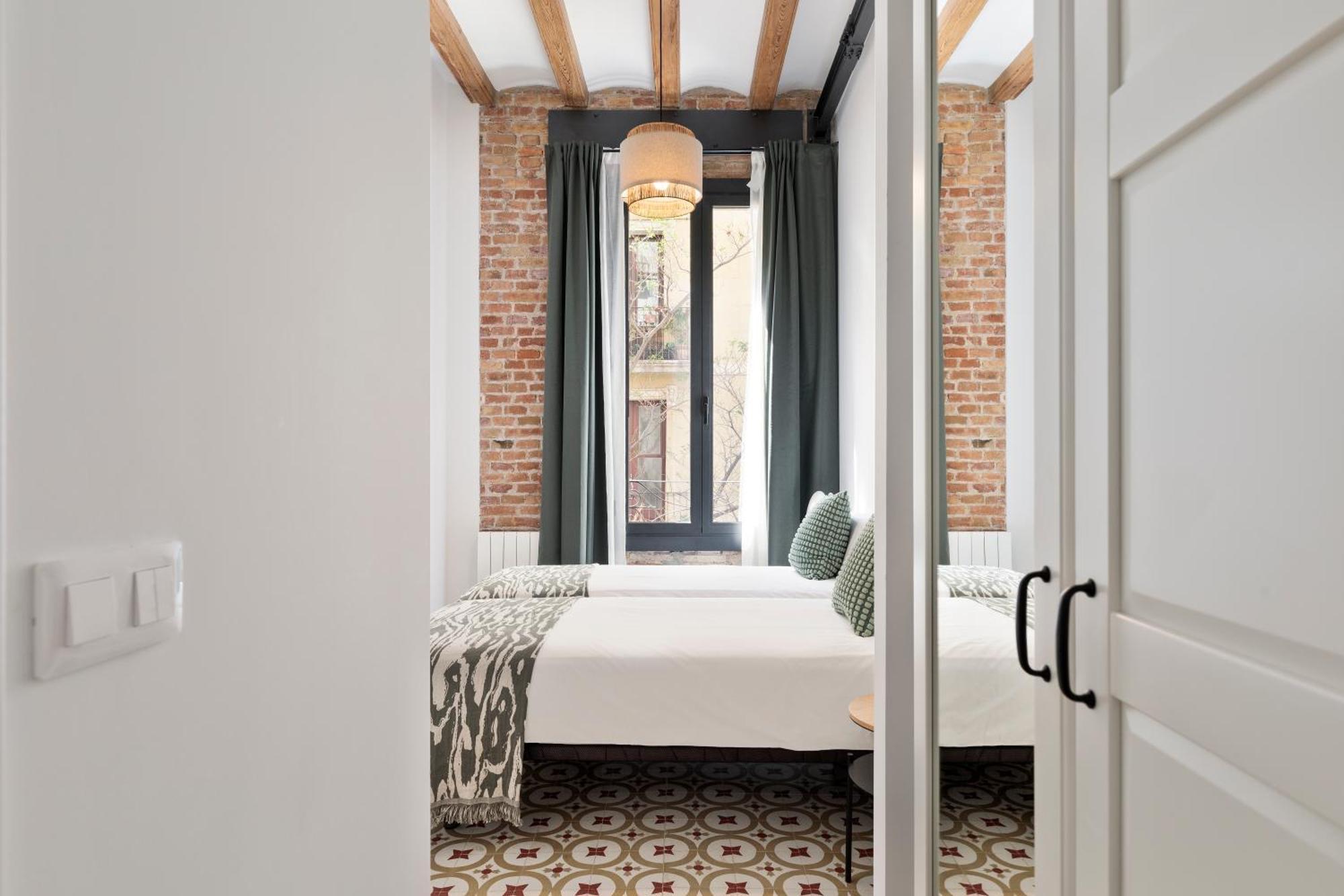 Poble Sec Charming Apartment Барселона Экстерьер фото