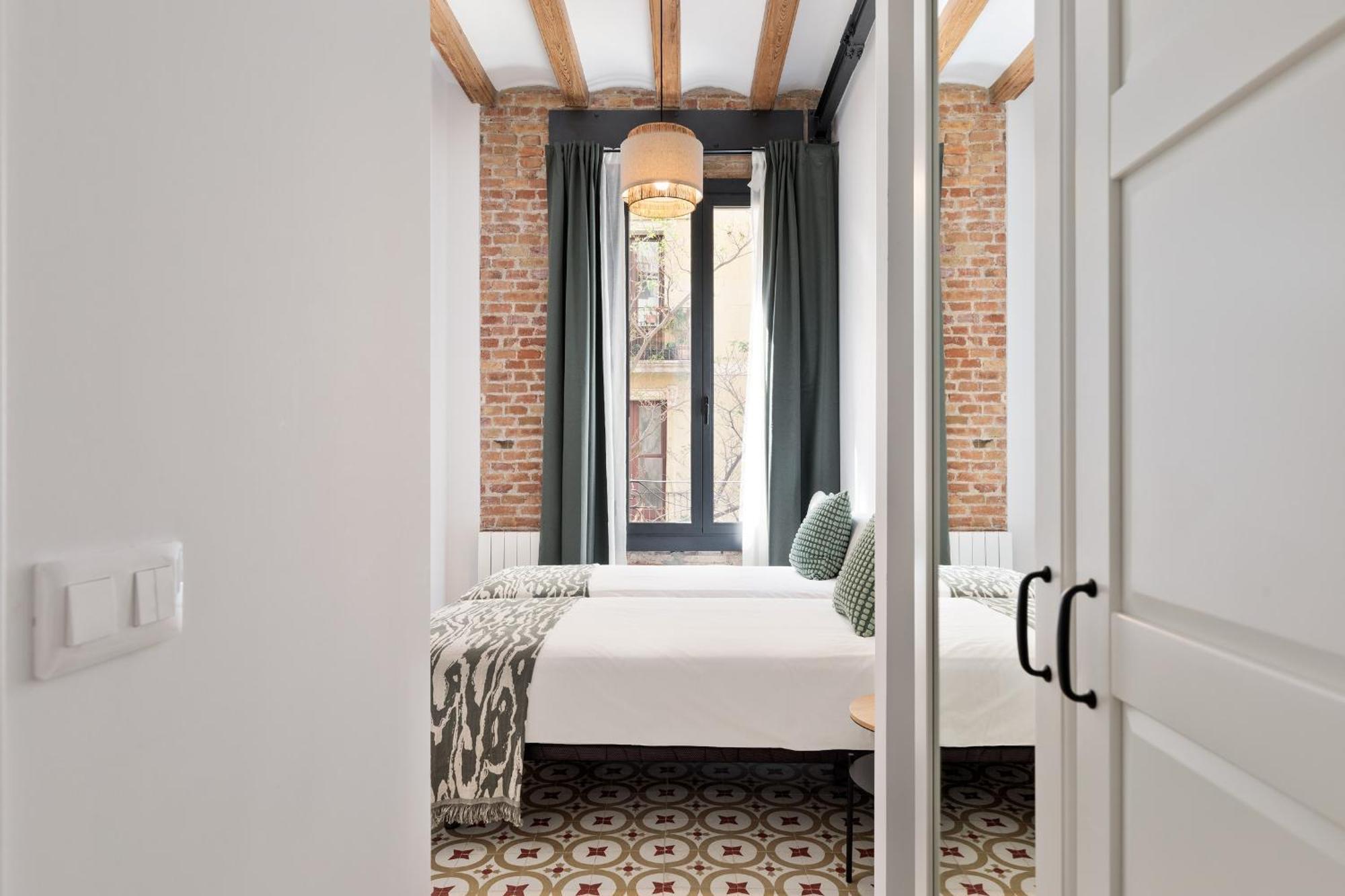 Poble Sec Charming Apartment Барселона Экстерьер фото