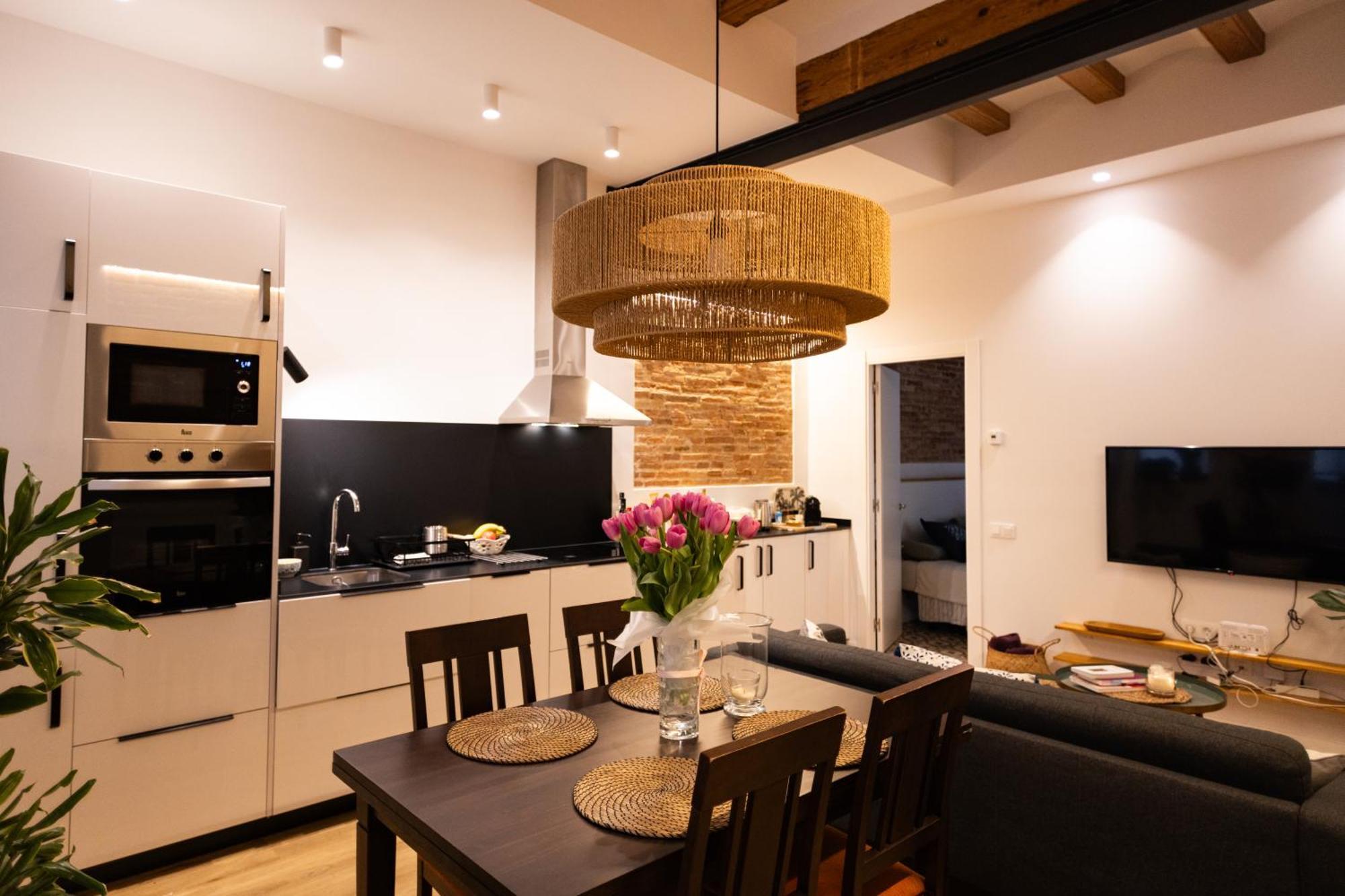 Poble Sec Charming Apartment Барселона Экстерьер фото