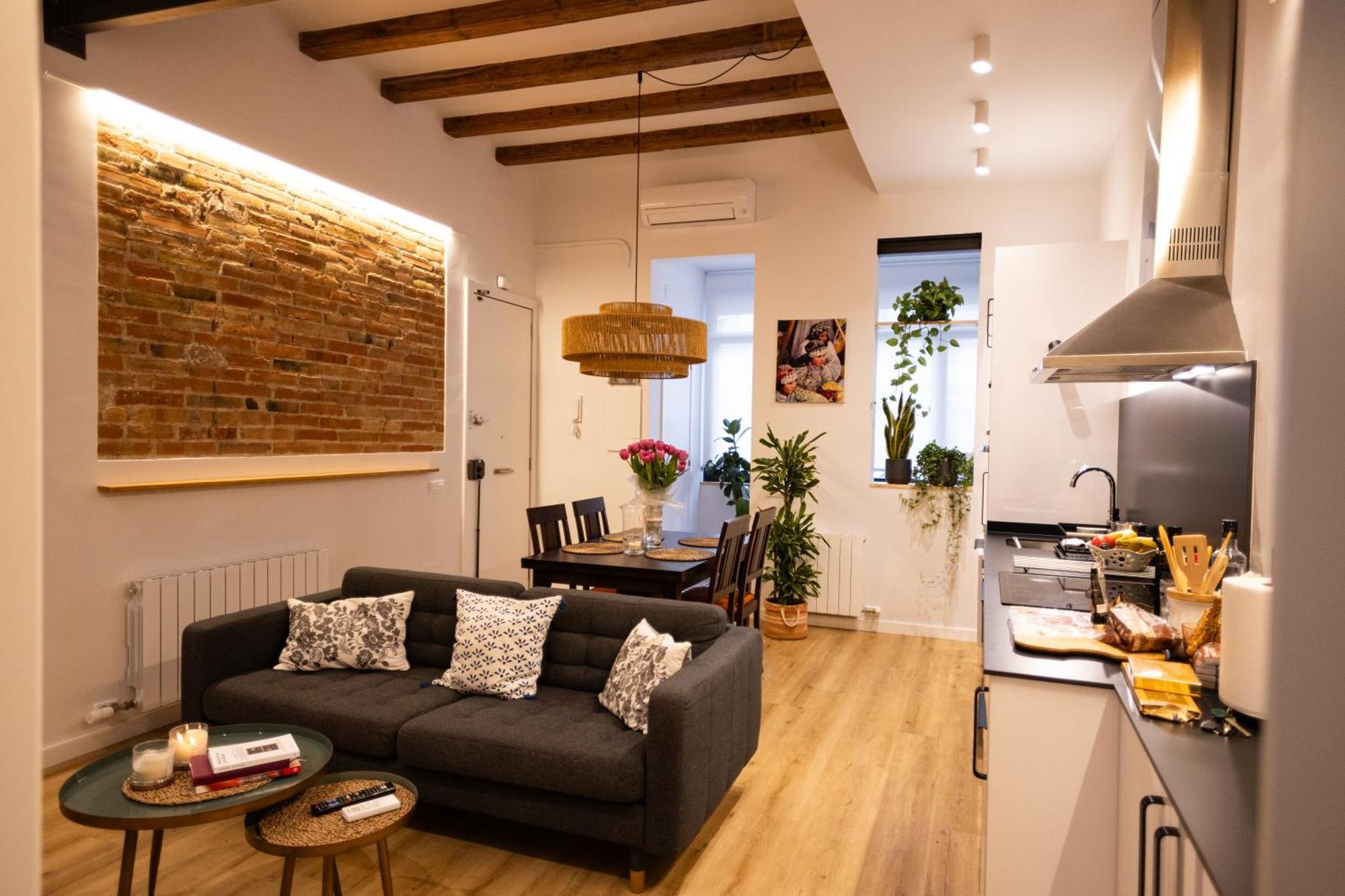 Poble Sec Charming Apartment Барселона Экстерьер фото